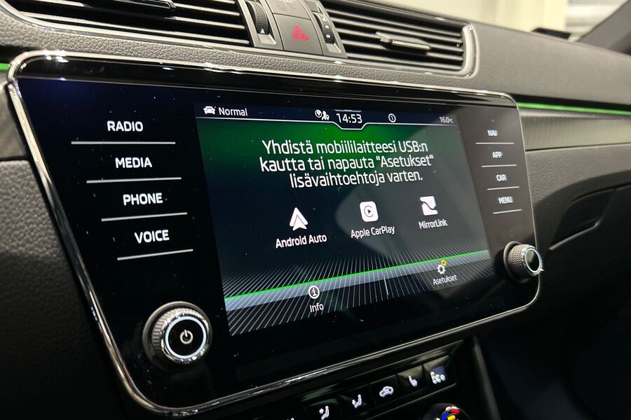 Skoda Superb vaihtoauto