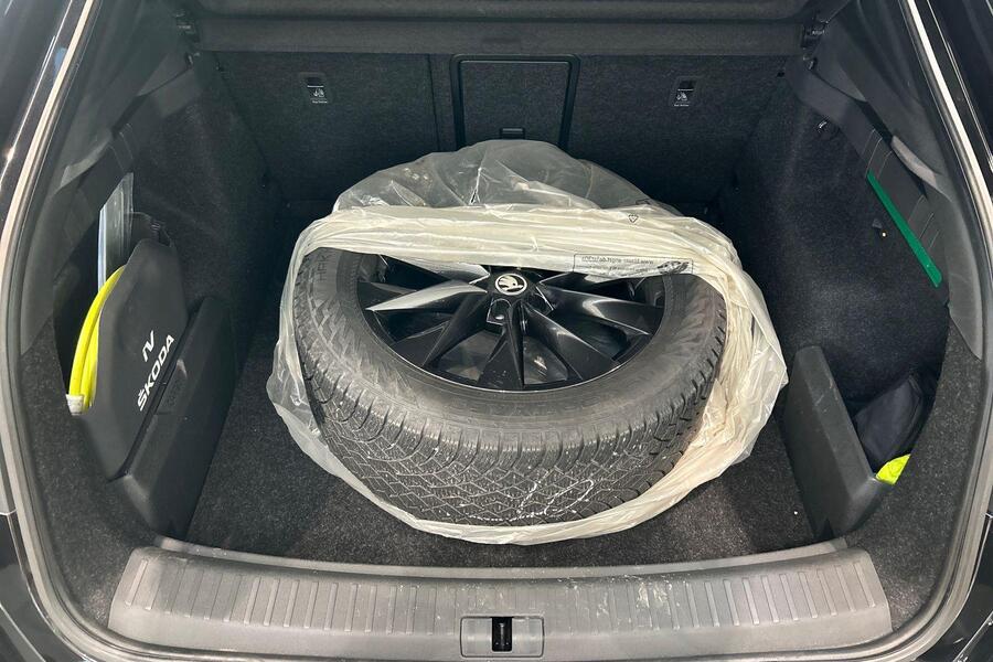 Skoda Enyaq vaihtoauto