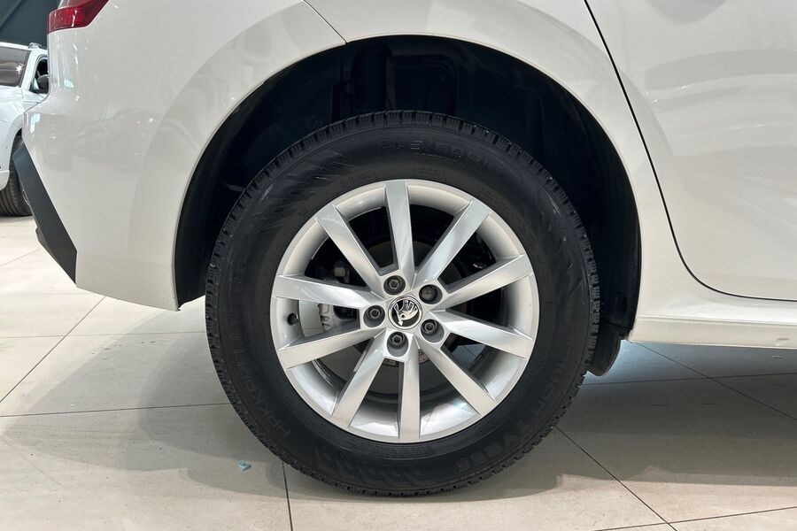 Skoda Kamiq vaihtoauto
