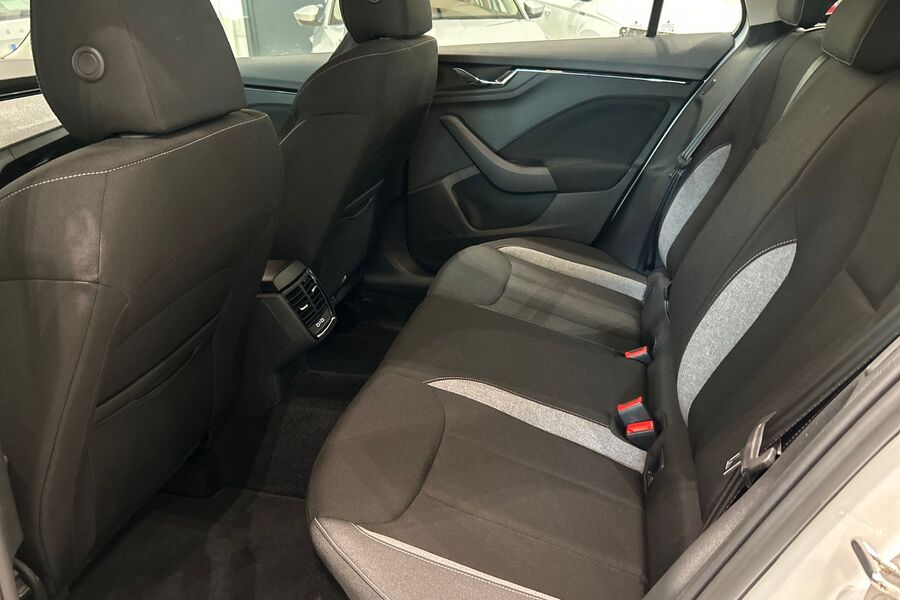 Skoda Kamiq vaihtoauto