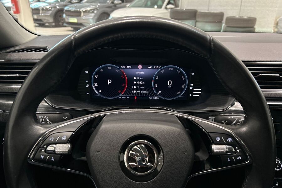 Skoda Superb vaihtoauto