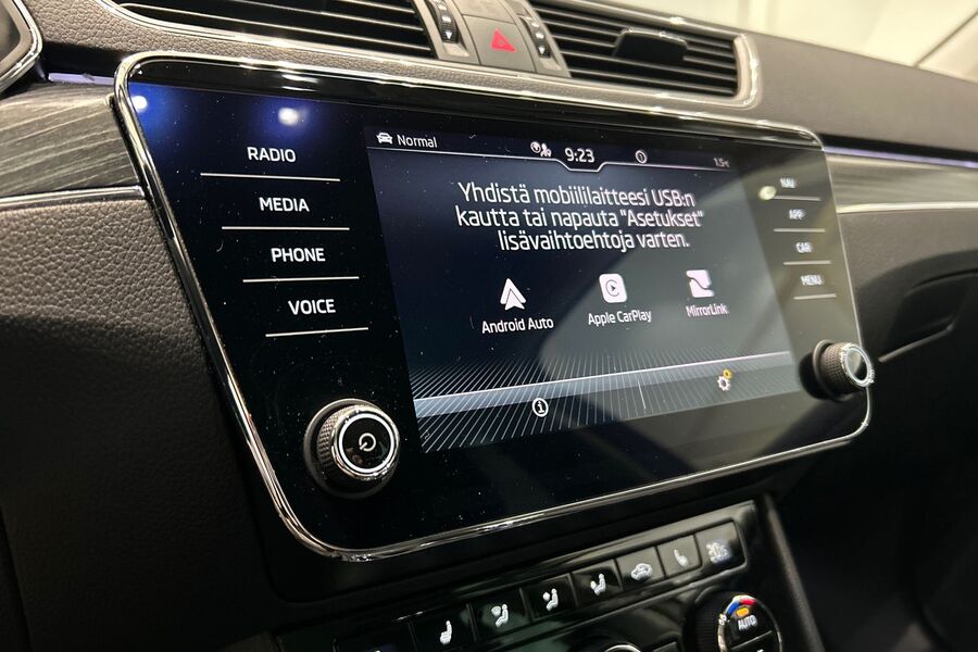 Skoda Superb vaihtoauto