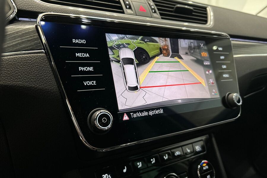 Skoda Superb vaihtoauto