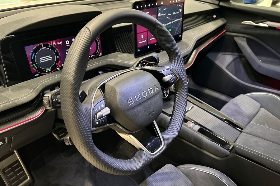 Skoda Superb vaihtoauto