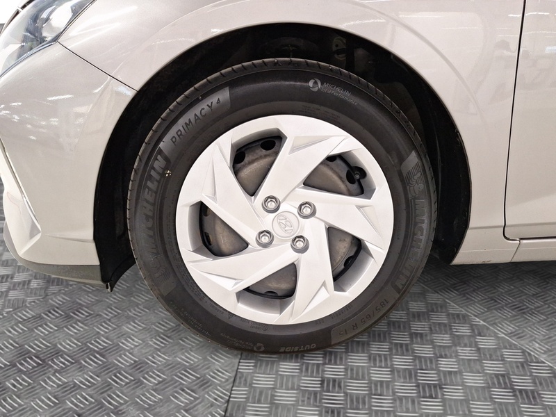 Hyundai i20 Hatchback vaihtoauto