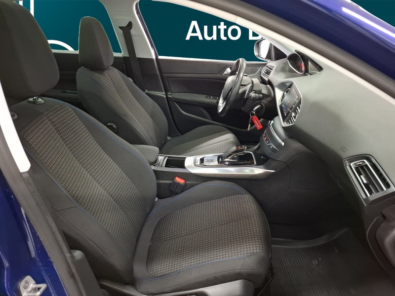 Peugeot 308 vaihtoauto