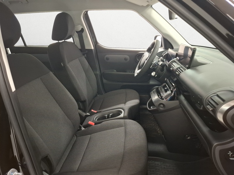 Hyundai INSTER vaihtoauto