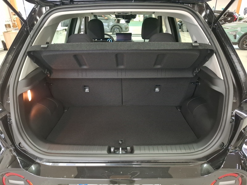 Hyundai INSTER vaihtoauto