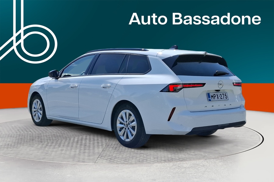 Opel Astra vaihtoauto