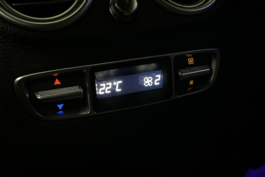 Mercedes-Benz EQC vaihtoauto