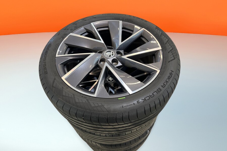 Skoda Enyaq vaihtoauto