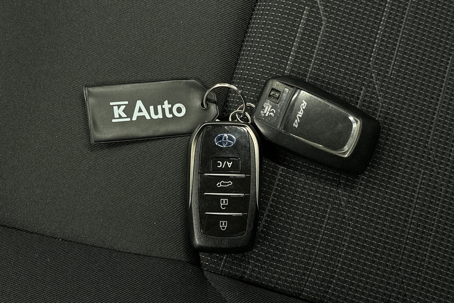 Toyota RAV4 vaihtoauto