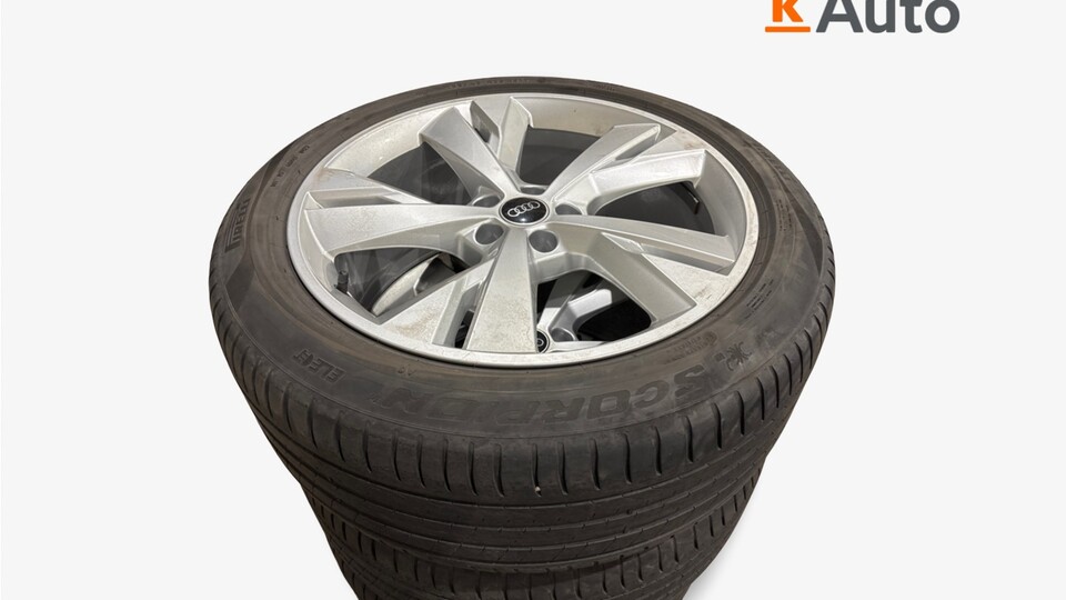 Audi Q4 e-tron vaihtoauto