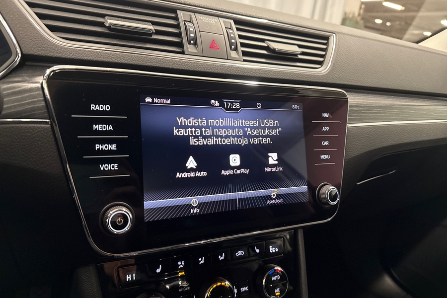 Skoda Superb vaihtoauto