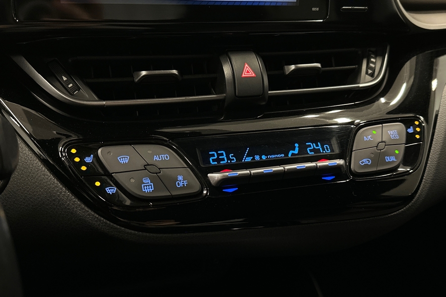 Toyota C-HR vaihtoauto