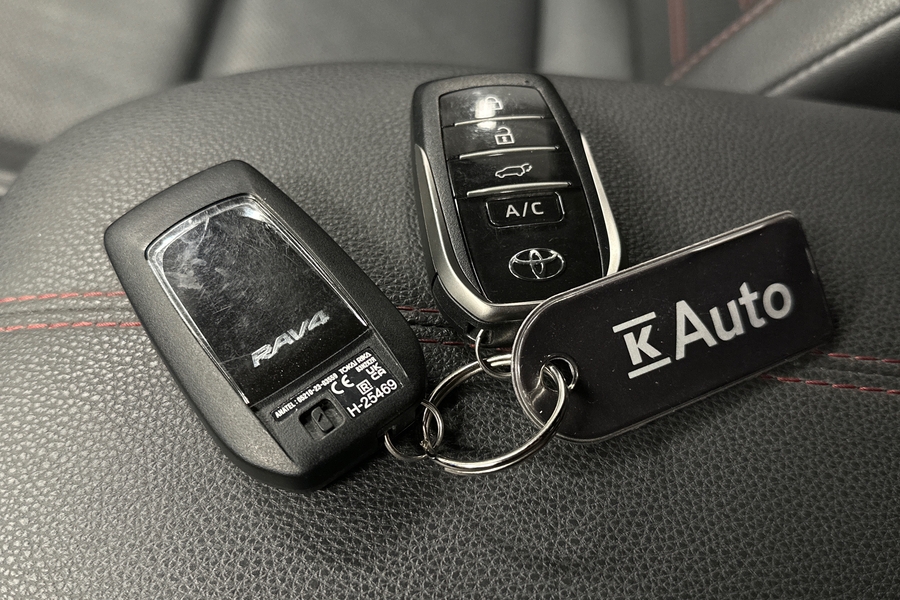 Toyota RAV4 vaihtoauto