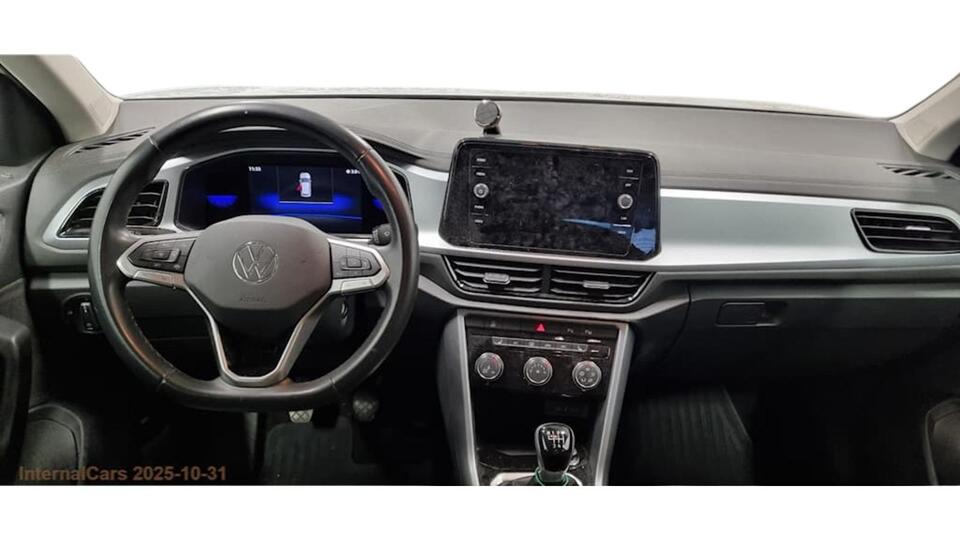 Volkswagen T-Roc vaihtoauto