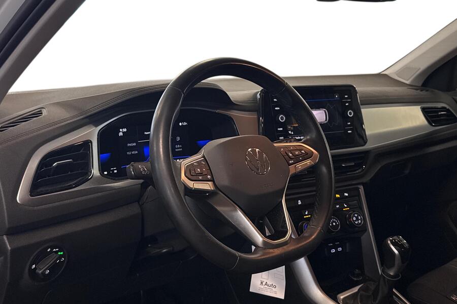 Volkswagen T-Roc vaihtoauto