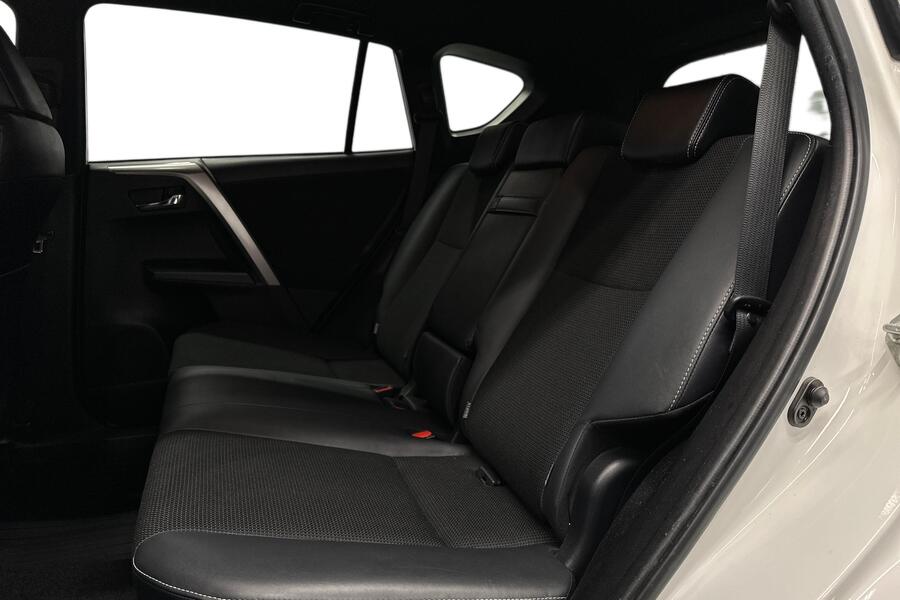 Toyota RAV4 vaihtoauto