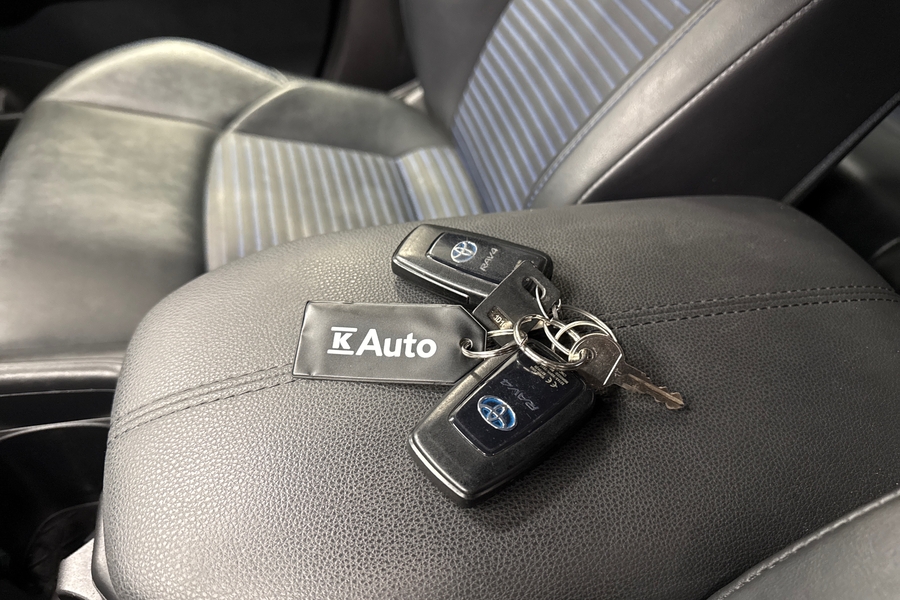 Toyota RAV4 vaihtoauto