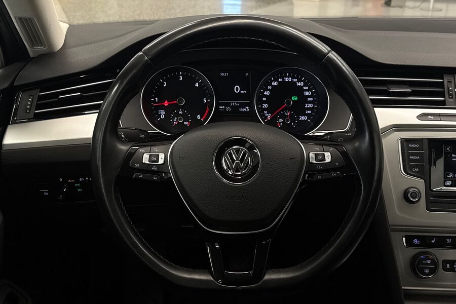 Volkswagen Passat vaihtoauto