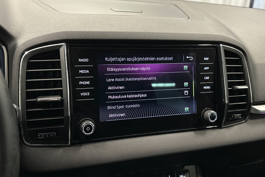 Skoda Karoq vaihtoauto