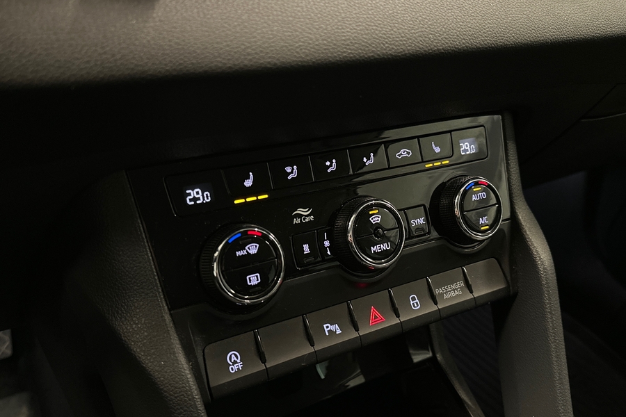 Skoda Karoq vaihtoauto