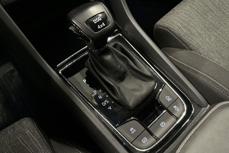 Skoda Karoq vaihtoauto