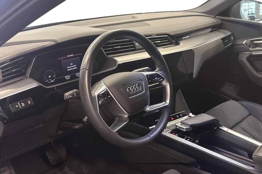 Audi Q8 e-tron vaihtoauto