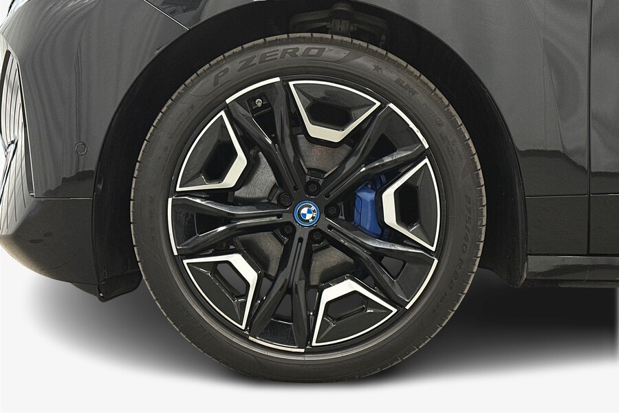 BMW iX vaihtoauto