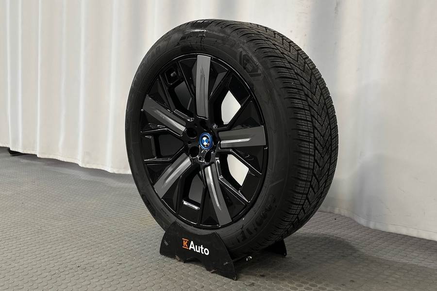BMW iX vaihtoauto