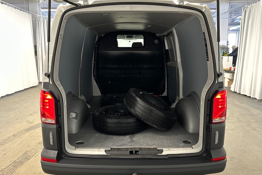 Volkswagen Transporter vaihtoauto