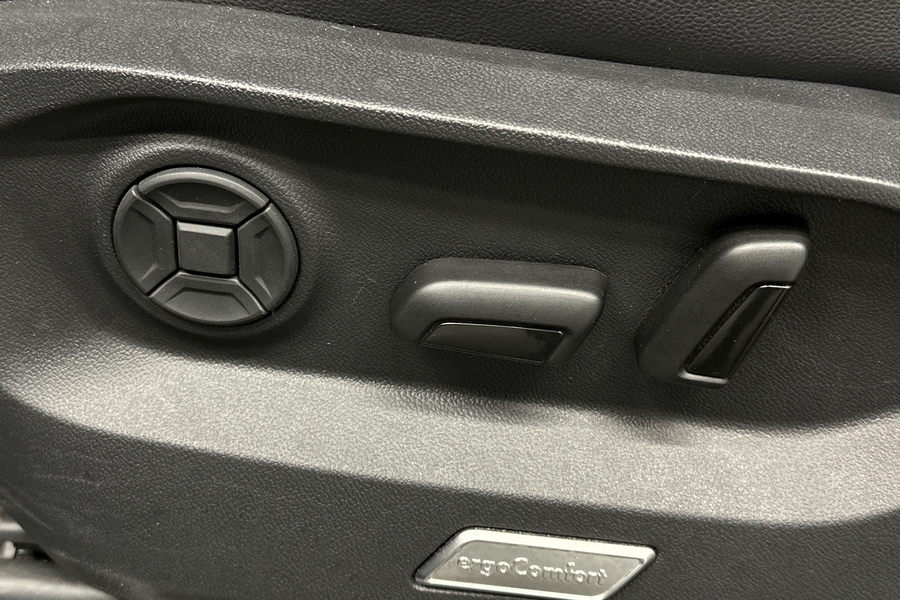 Volkswagen Touareg vaihtoauto