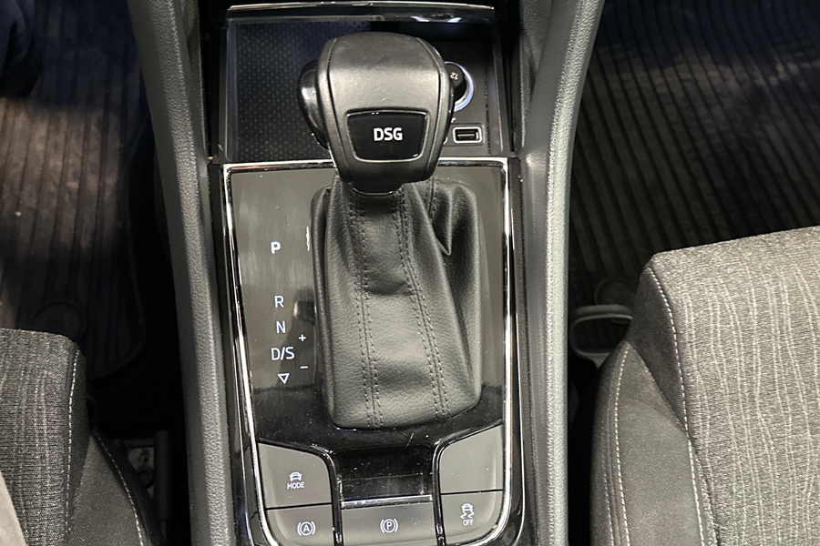 Skoda Karoq vaihtoauto