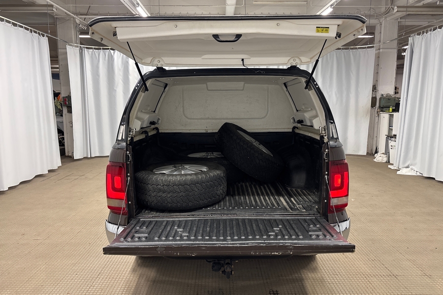 Volkswagen Amarok vaihtoauto