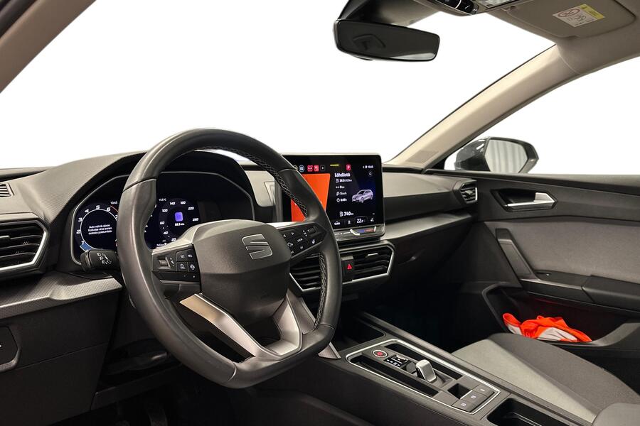 SEAT Leon Sportstourer vaihtoauto