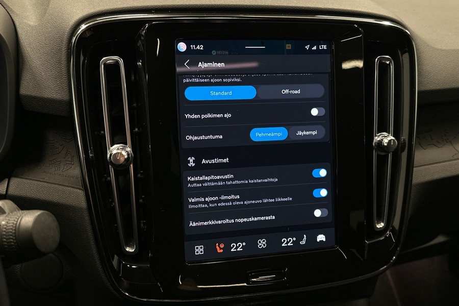 Volvo C40 vaihtoauto