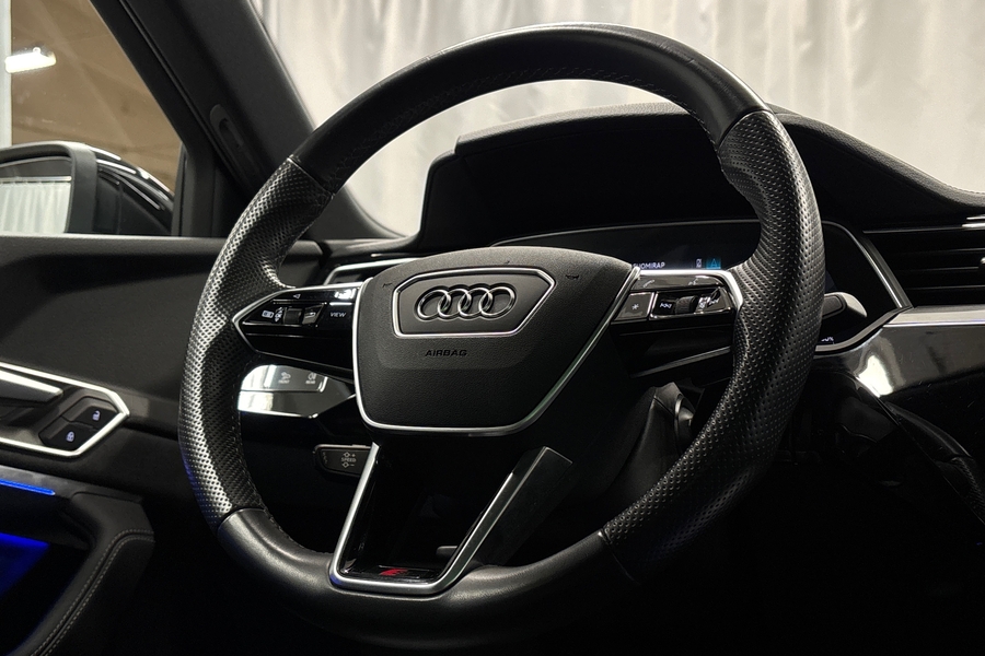 Audi e-tron vaihtoauto