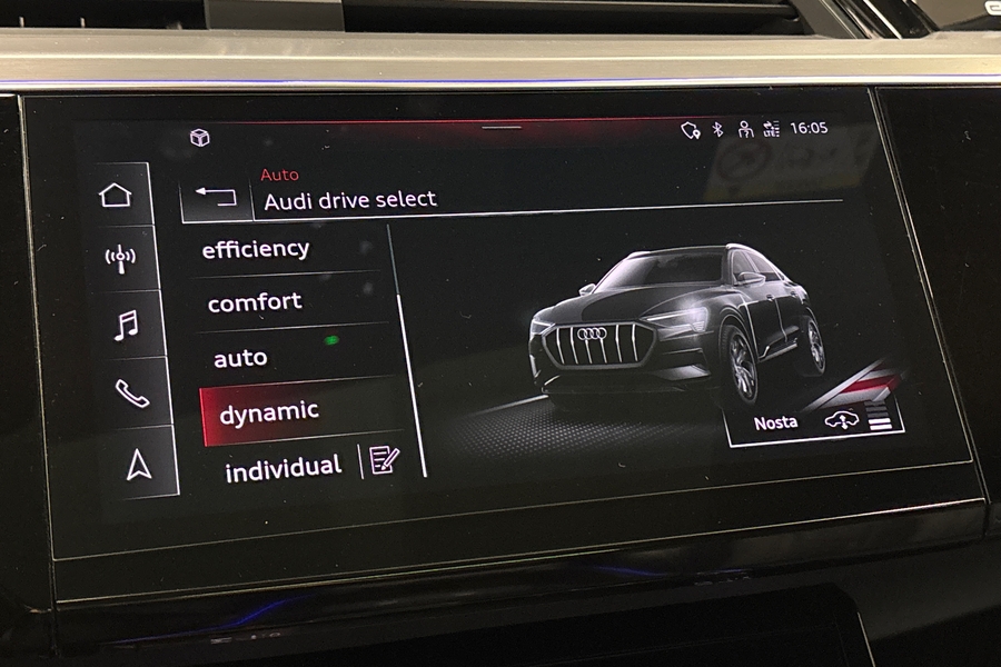 Audi e-tron vaihtoauto