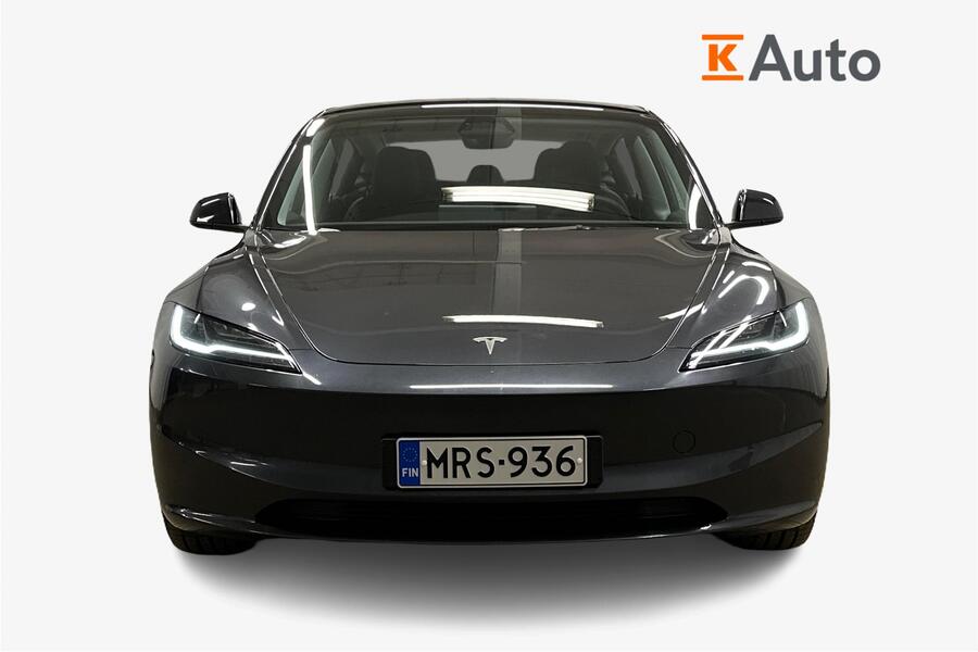 Tesla Model 3 vaihtoauto