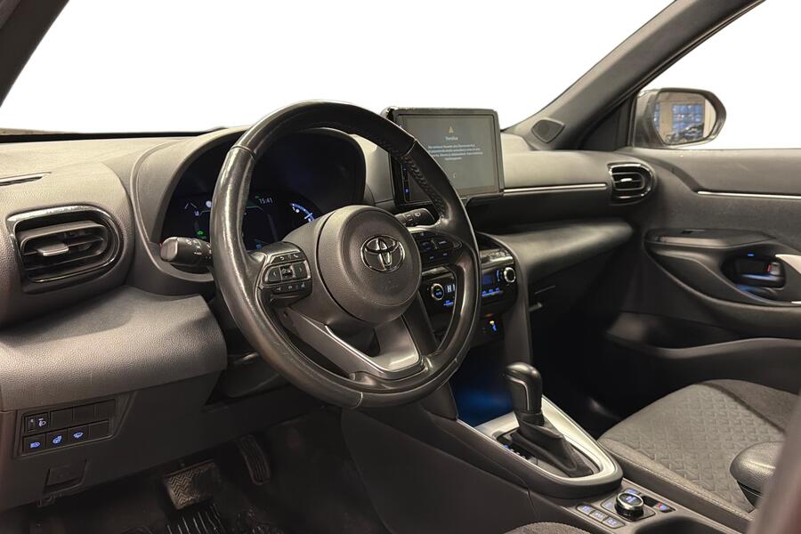 Toyota Yaris Cross vaihtoauto