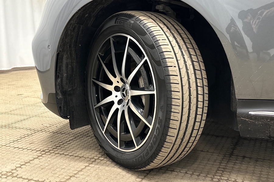 Mercedes-Benz EQC vaihtoauto