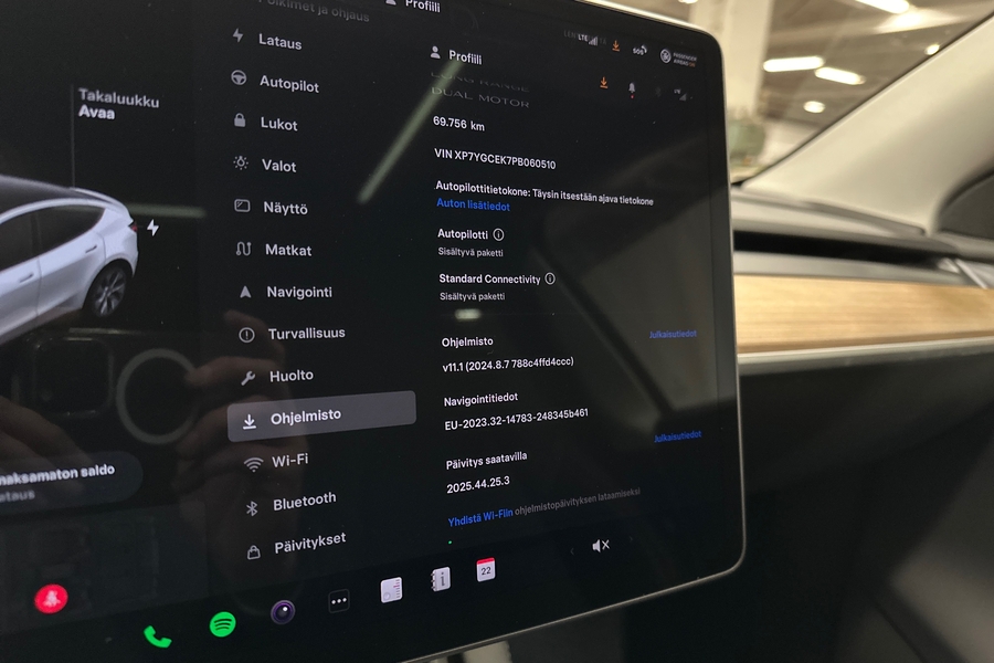 Tesla Model Y vaihtoauto