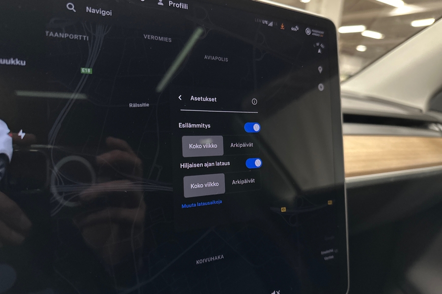Tesla Model Y vaihtoauto