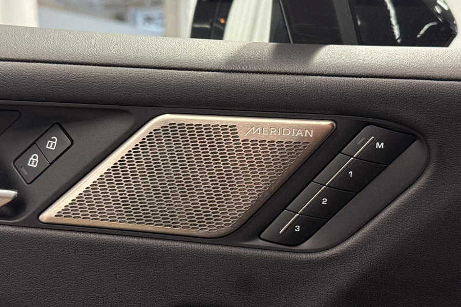 Jaguar I-PACE vaihtoauto