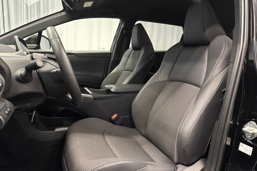 Toyota bZ4X vaihtoauto