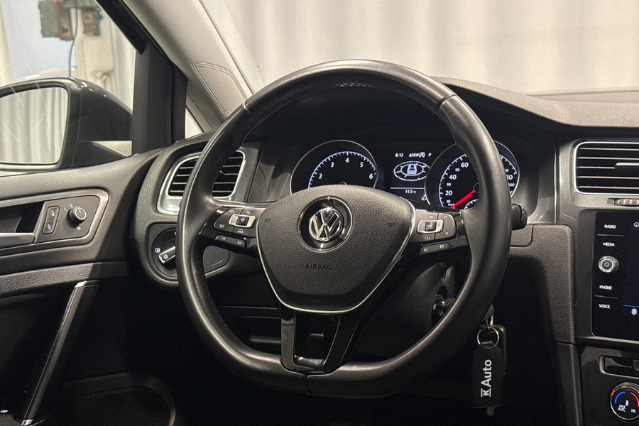 Volkswagen Golf vaihtoauto