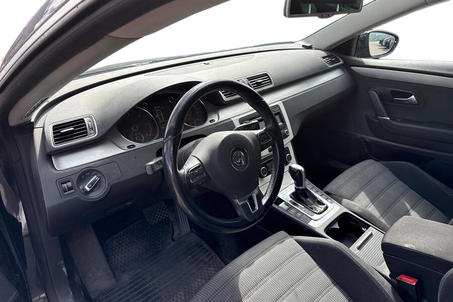 Volkswagen Passat CC vaihtoauto