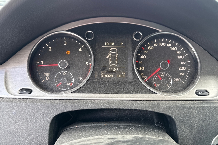 Volkswagen Passat CC vaihtoauto