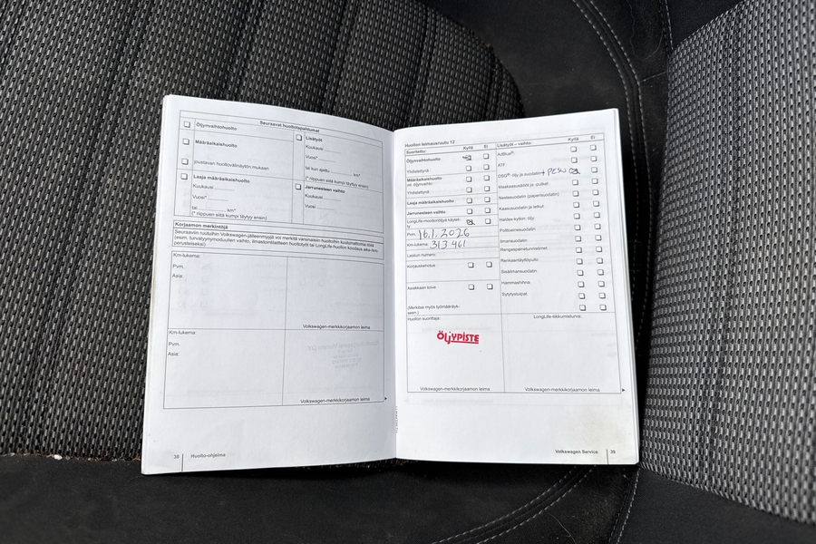 Volkswagen Passat CC vaihtoauto